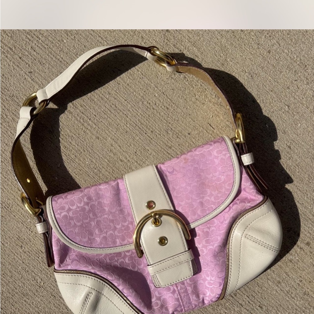 Y2K 2000s pink and white soho coach bag